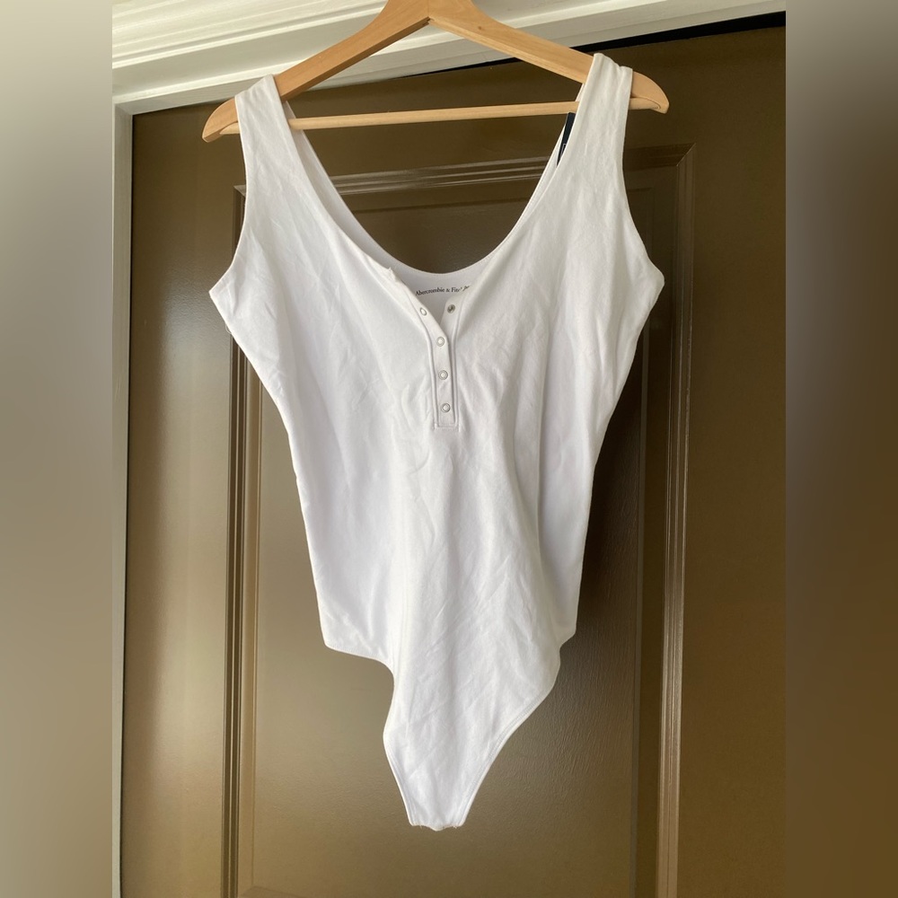 Abercrombie Cotton Seamless Fabric Henley Bodysuit Size L